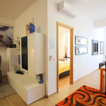 In - Istrien 9856 Apartment Porec