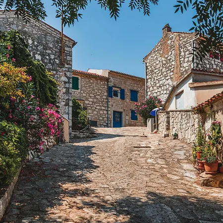 In - Istrien 9856 * Poreč